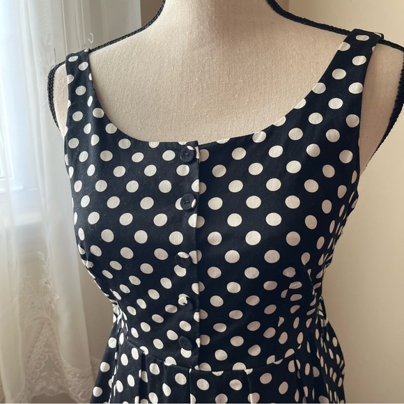 Retro Polka dot Dress - Picture 2 of 3